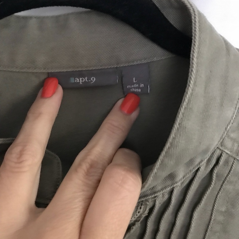 Women’s jacket - Picture 4 of 5